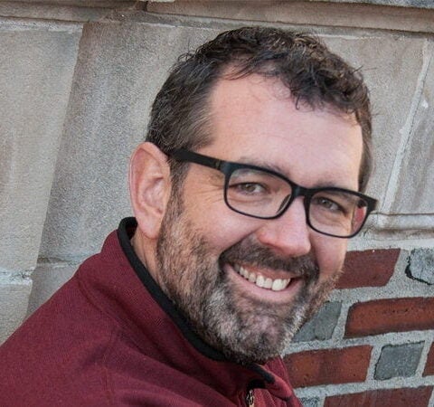 Head shot of Jason Beckfield