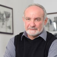 Headshot of Stephen Tollman
