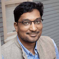 Head shot of Aashish Gupta