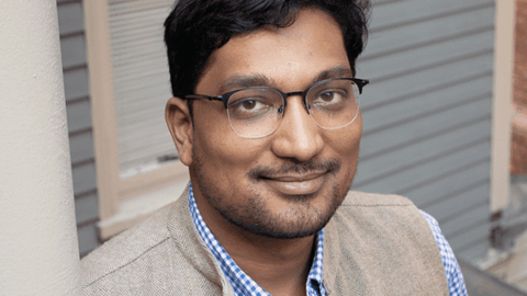 Head shot of Aashish Gupta