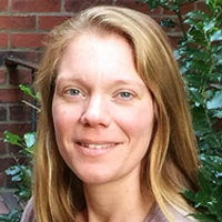 Head shot of Juli Simon Thomas