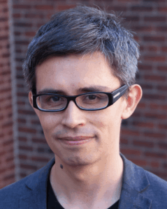 Head shot of Mauricio Avendano