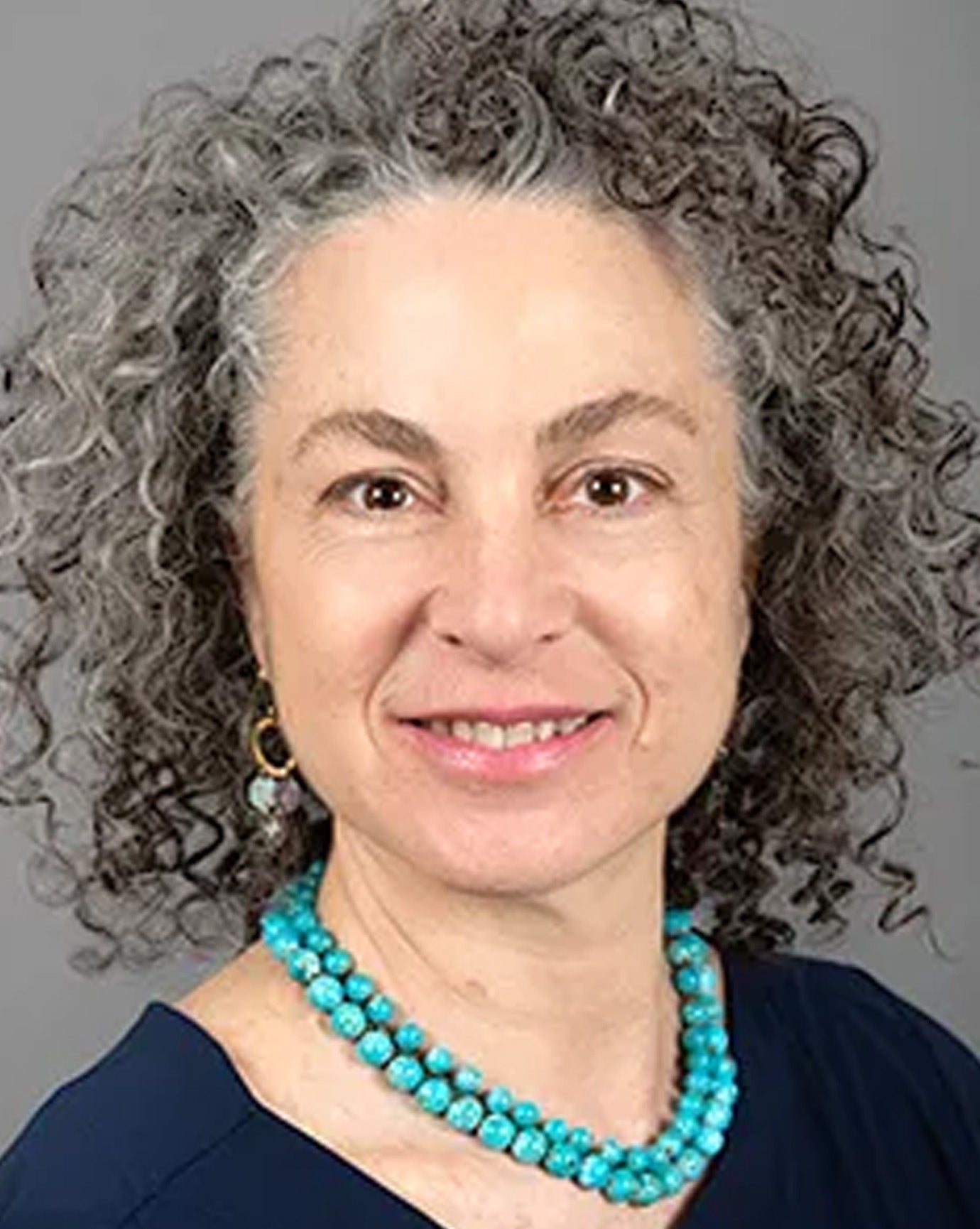 Head shot of Elissa W