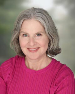 Head shot of Nicole Goguen