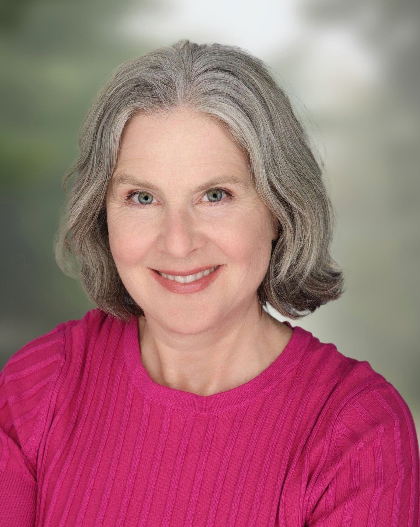 Head shot of Nicole Goguen