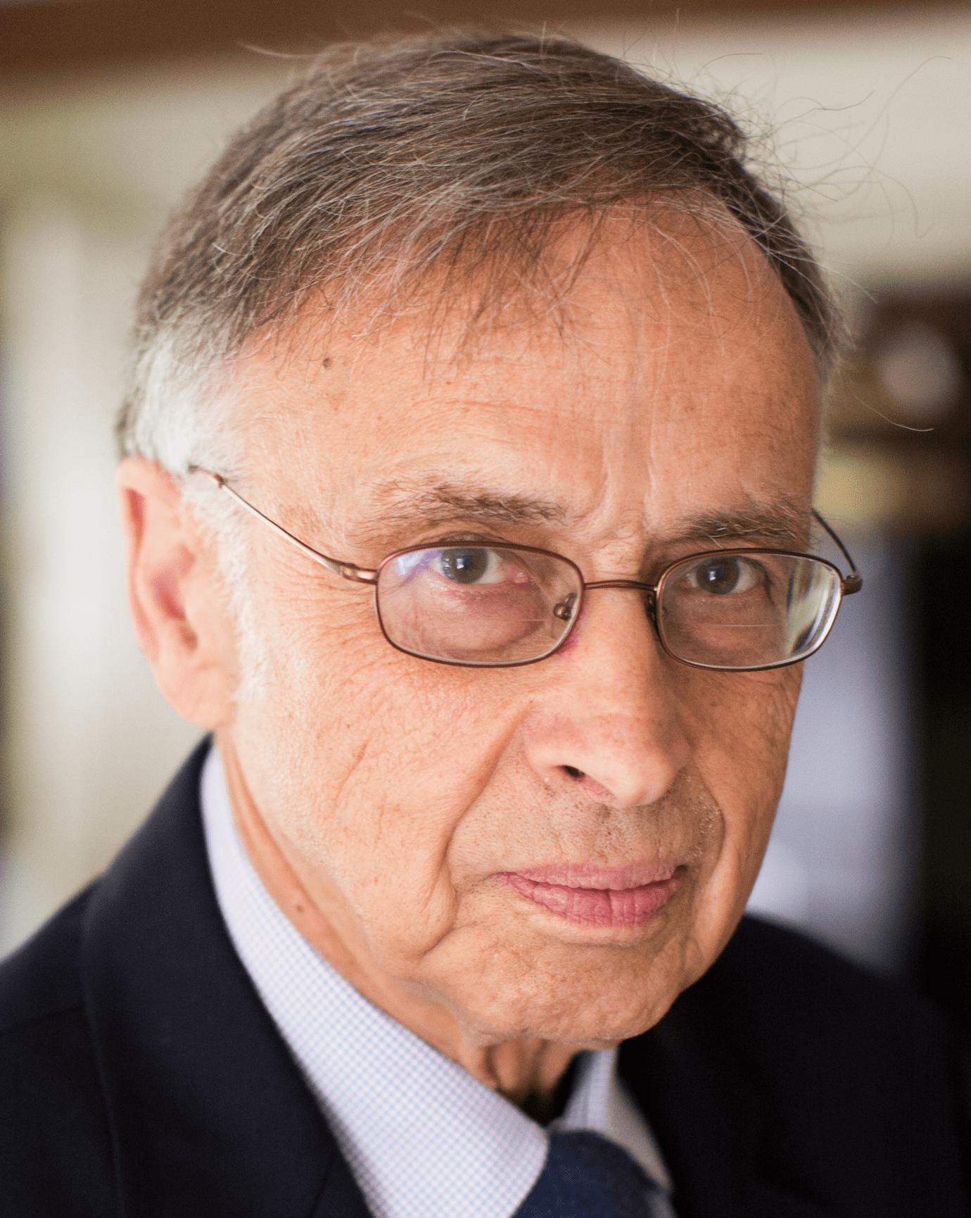 Head shot of Charles Rosenberg