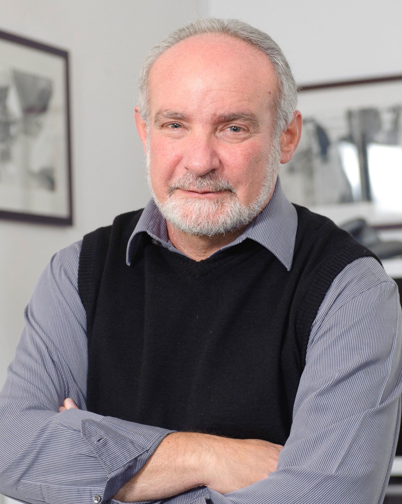 Head shot of Stephen Tollman