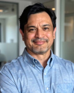 Head shot of Randall Akee