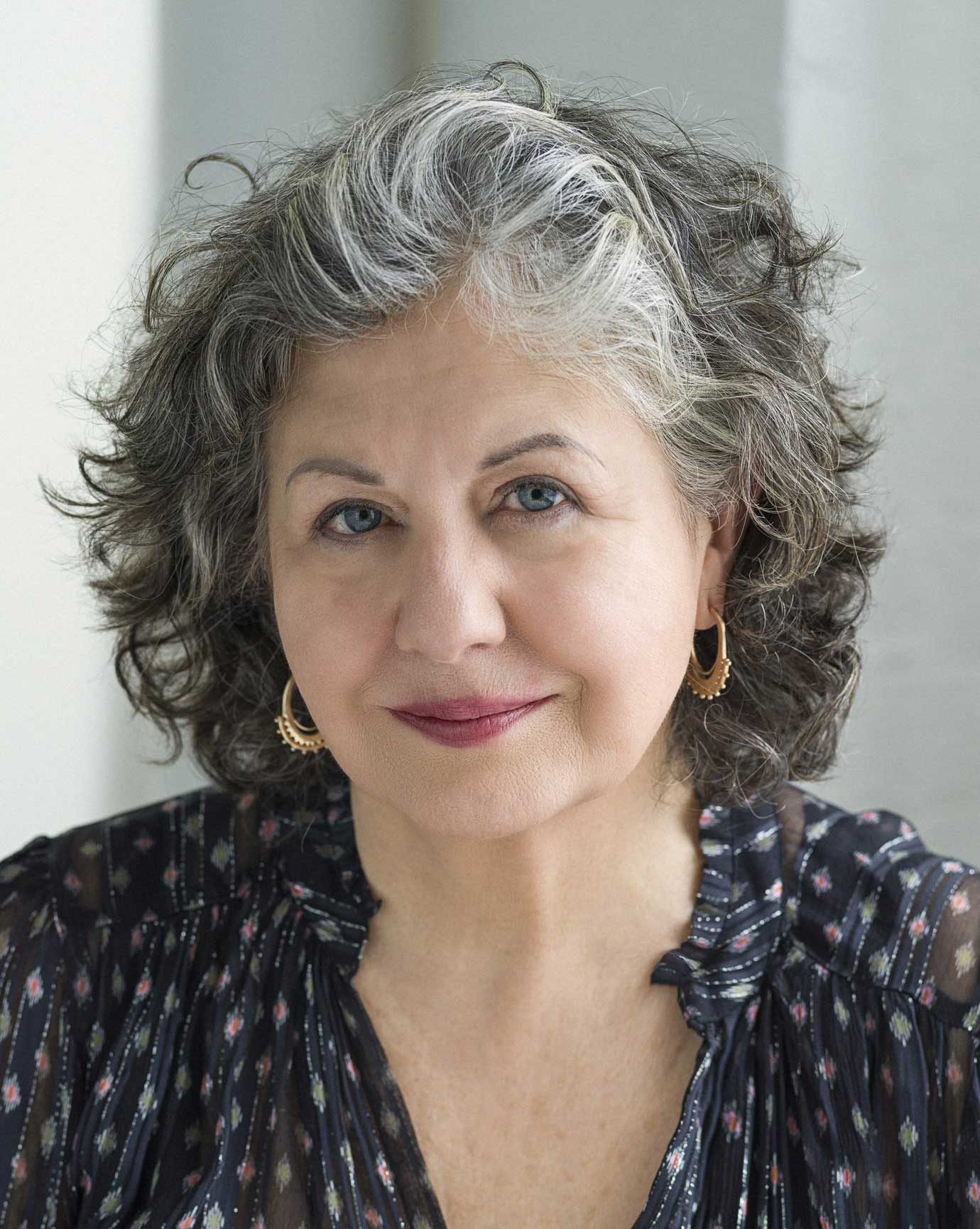 Head shot of Michelle Lamont